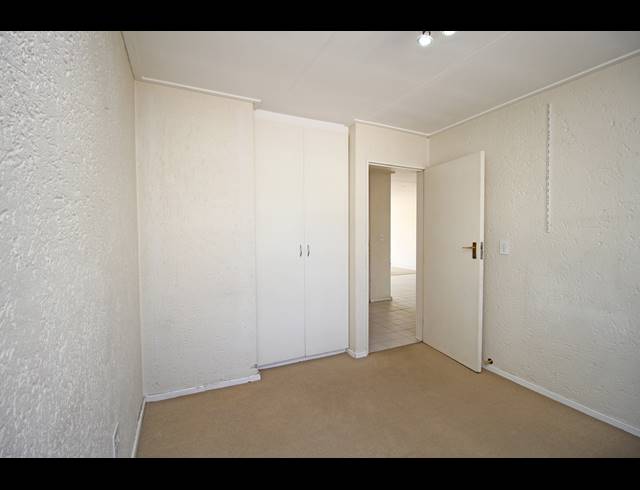 2 BEDROOM APARTMENT FOR SALE IN NORWOOD